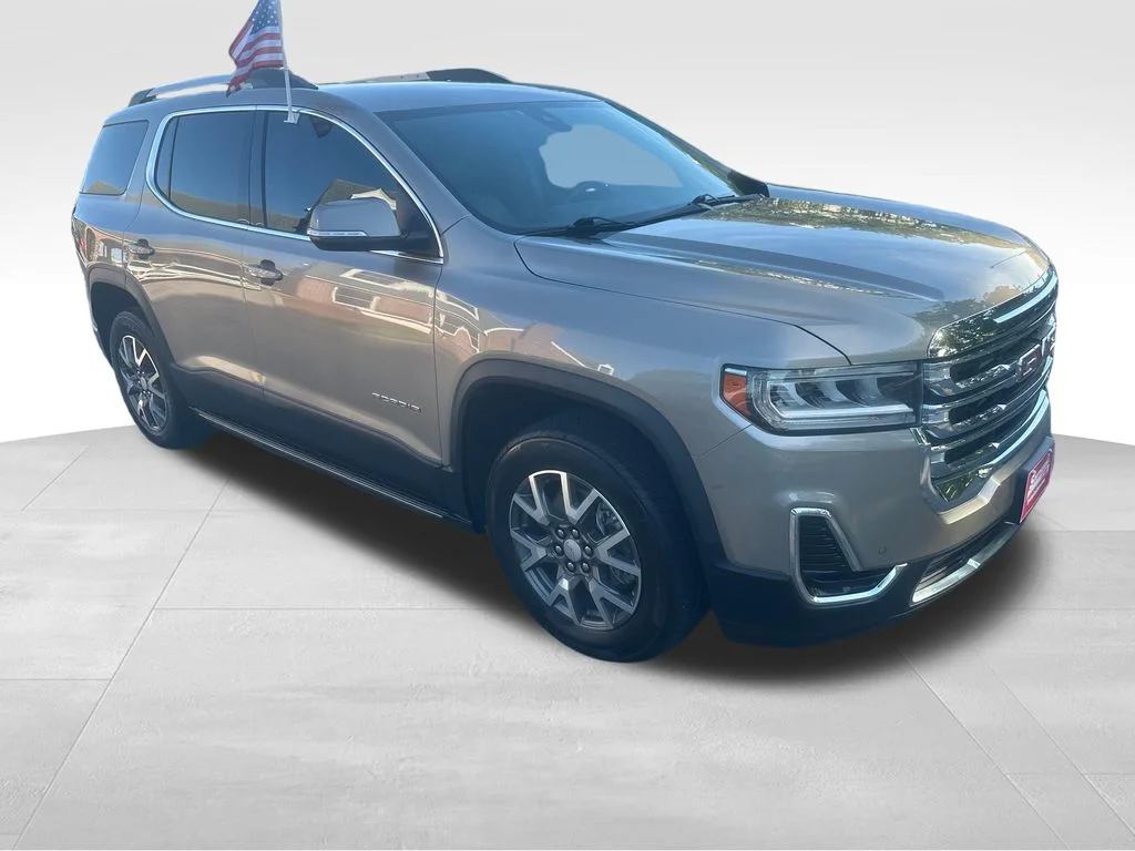 Used 2023 Gray GMC SLE image 30