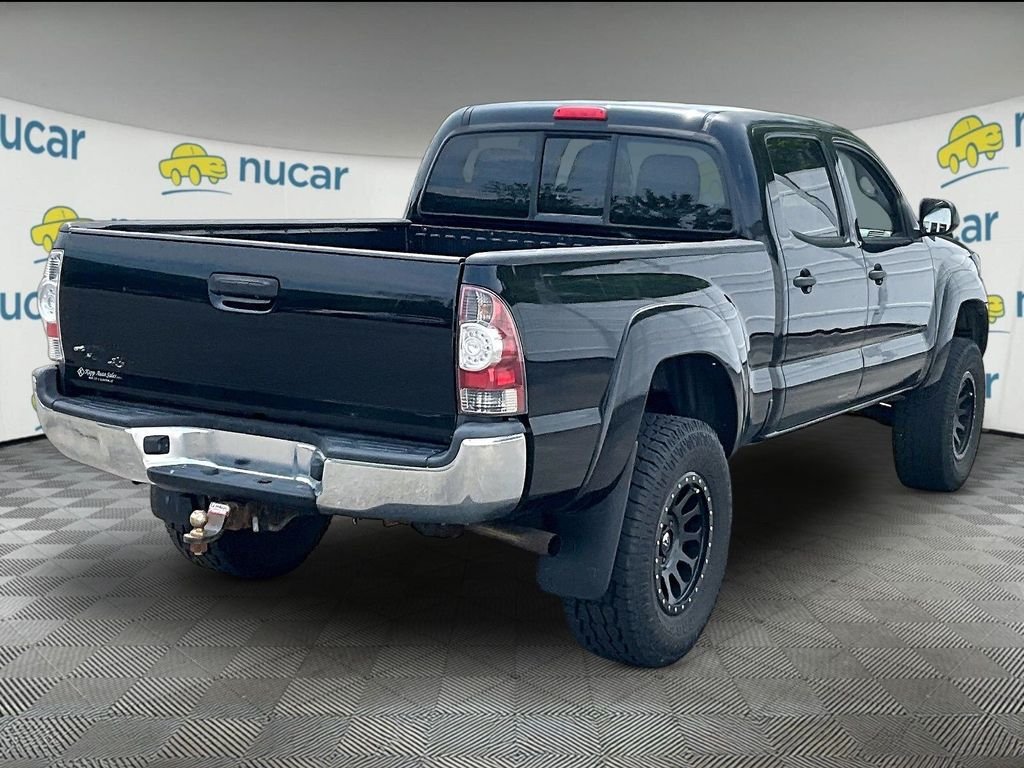 Used 2013 Black Toyota Base image 6