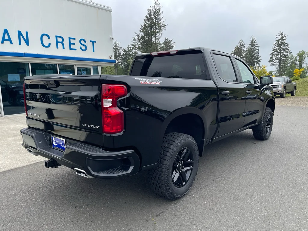 2026 Chevrolet Silverado 1500 Custom Trail Boss - Photo 10
