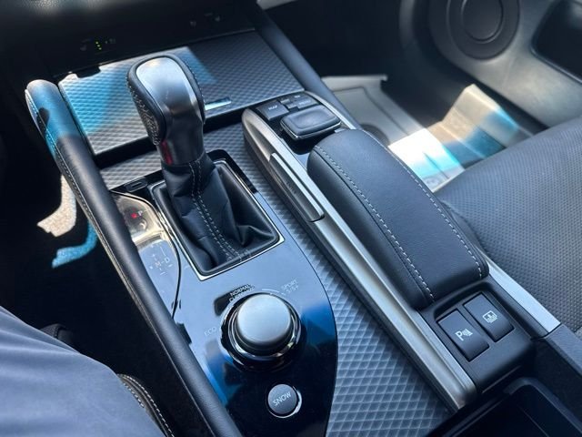 Used 2017 Silver Lexus 350 F Sport image 24