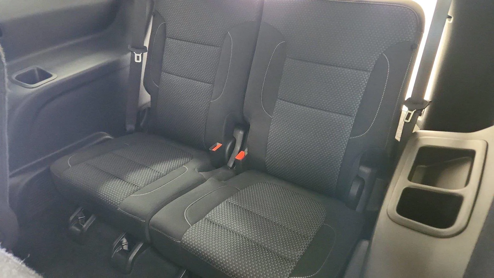 Used 2022 Summit White GMC SLE image 26