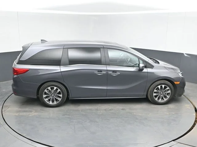 2024 Honda Odyssey EX-L - Photo 27