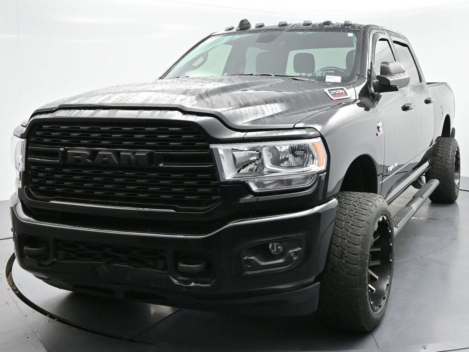 Used 2022 Diamond Black Crystal Pearlcoat Ram Big Horn image 3