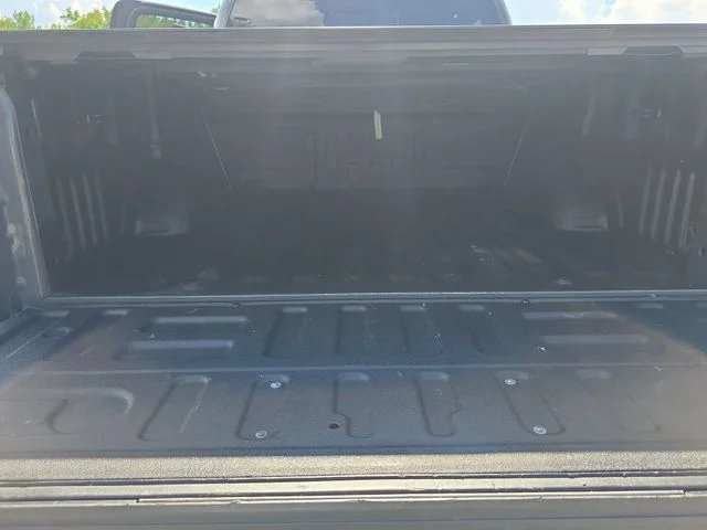 Used 2020  Ford Raptor image 13