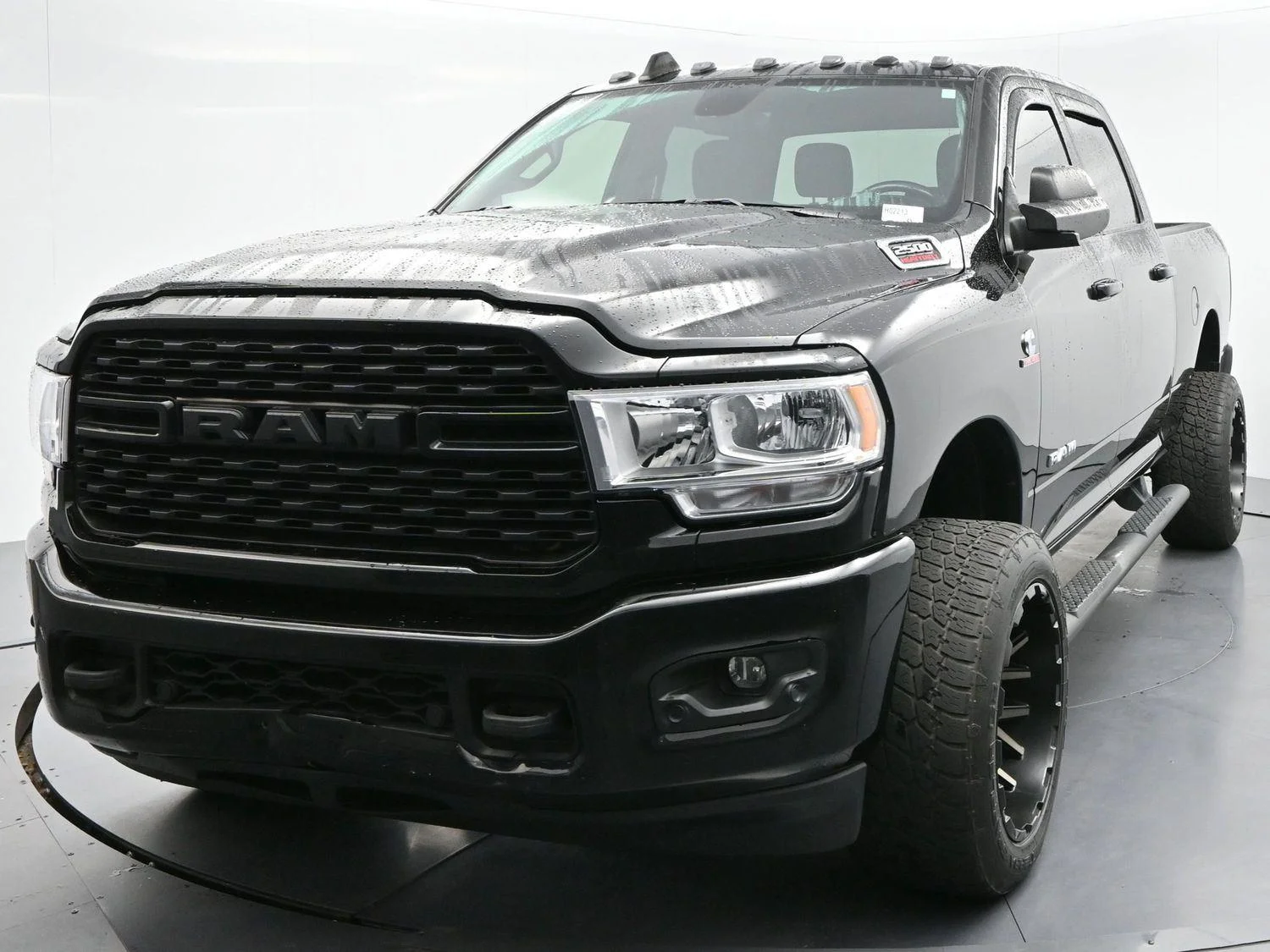 Used 2022 Diamond Black Crystal Pearlcoat Ram Big Horn image 3