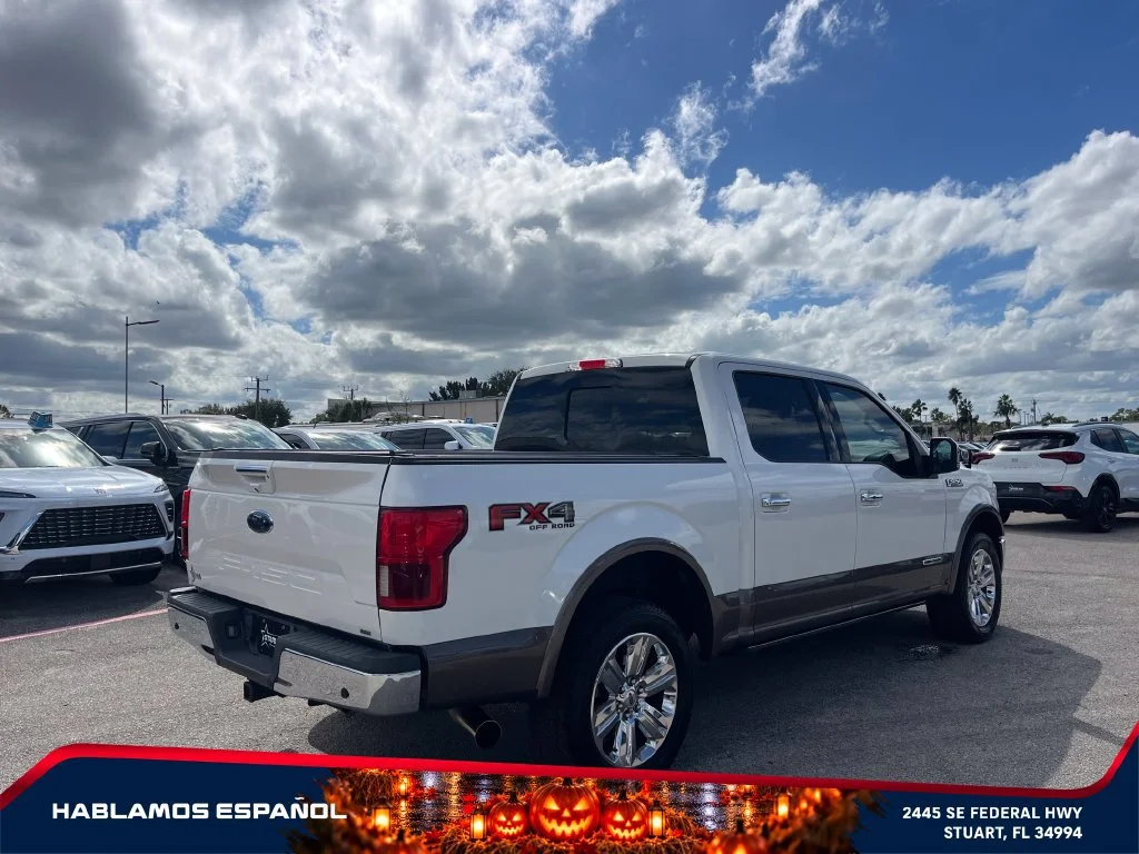 Used 2018  Ford XL image 7