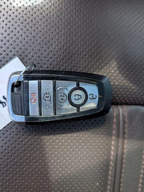 Used 2021 Blue Ford King Ranch image 31