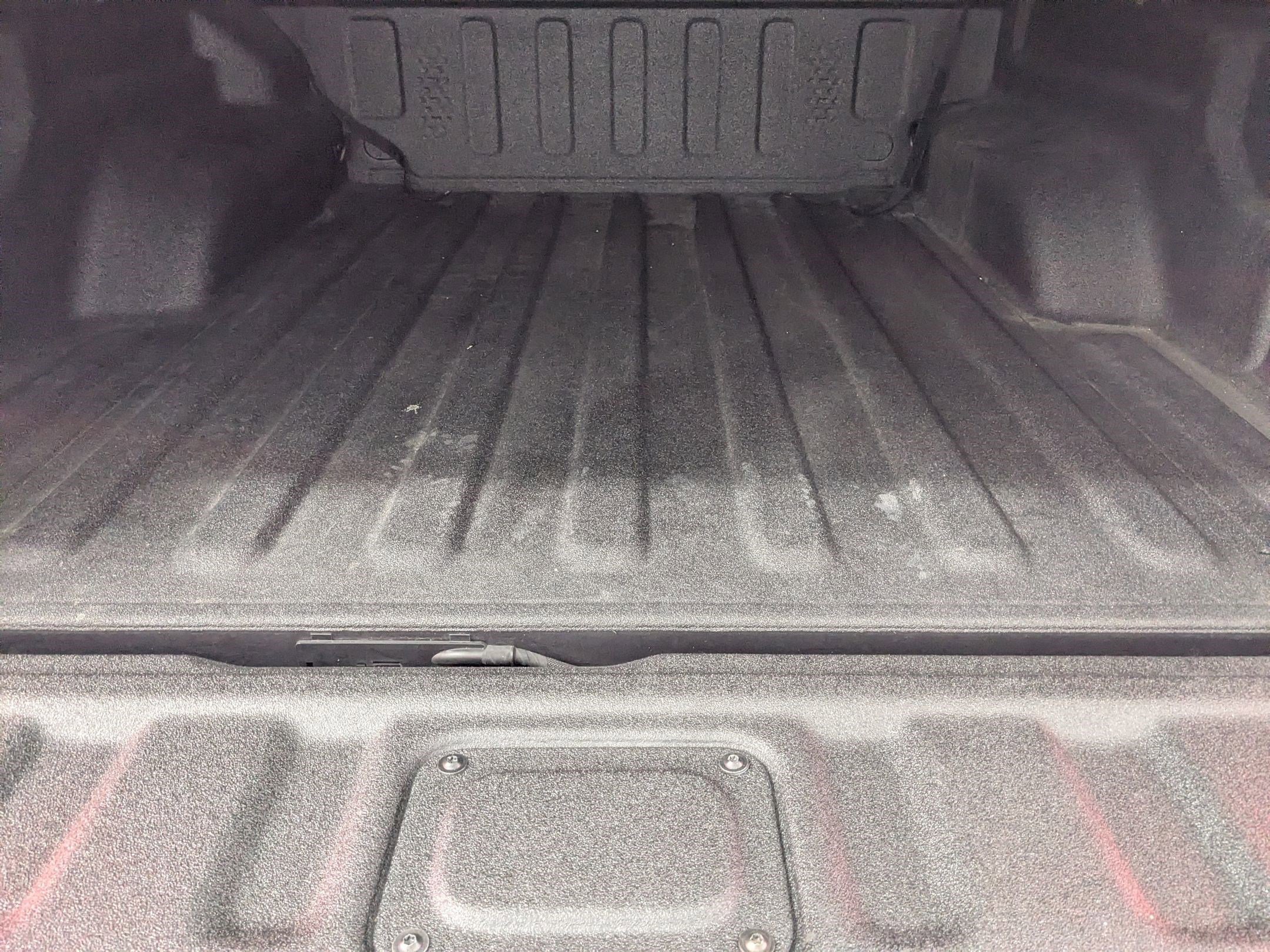 Used 2024 Granite Crystal Metallic Clearcoat Jeep Willys image 20