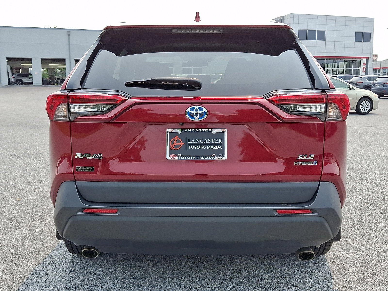 Used 2021 Ruby Flare Pearl Toyota Hybrid XLE image 6