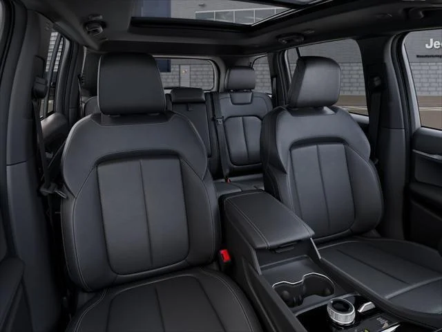 New 2027 Bright White Clear-Coat Paint Jeep  image 9