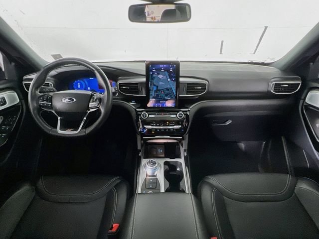 2023 Ford Explorer ST - Photo 25