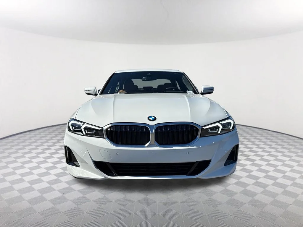 New 2026 White BMW 330i image 2
