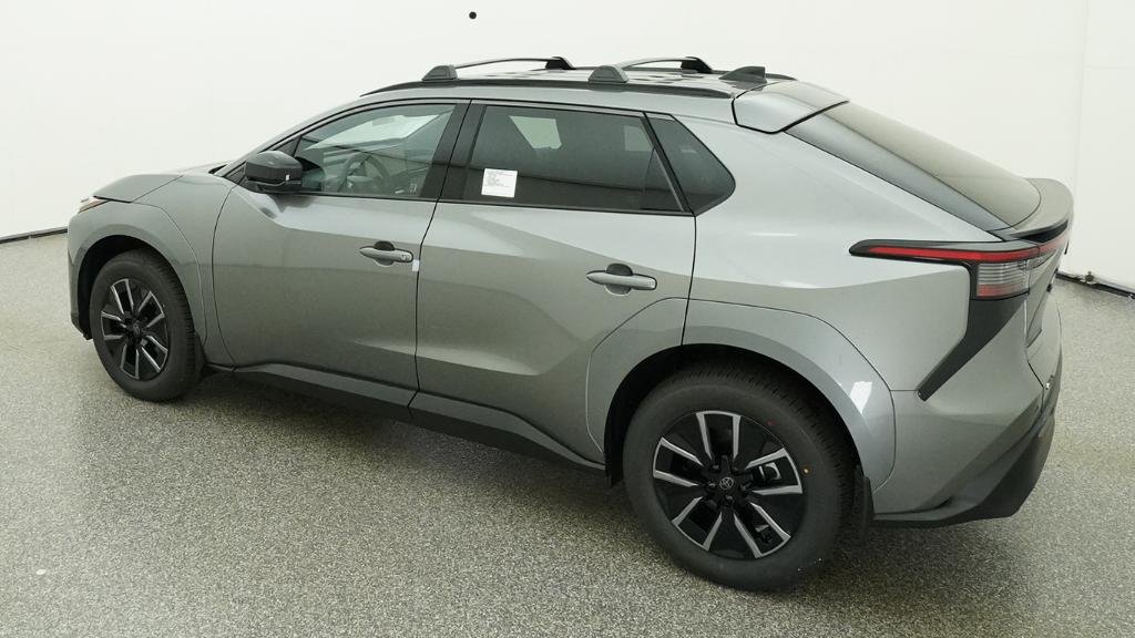 New 2026 Heavy Metal Toyota XLE image 46