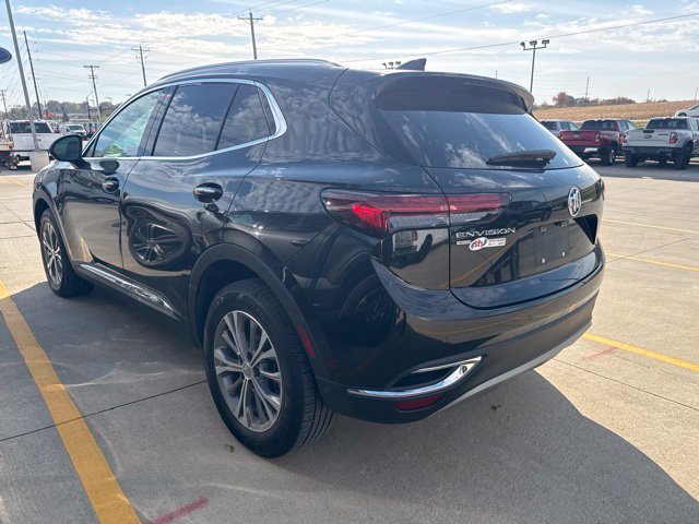 Used 2023 Black Buick Preferred image 4