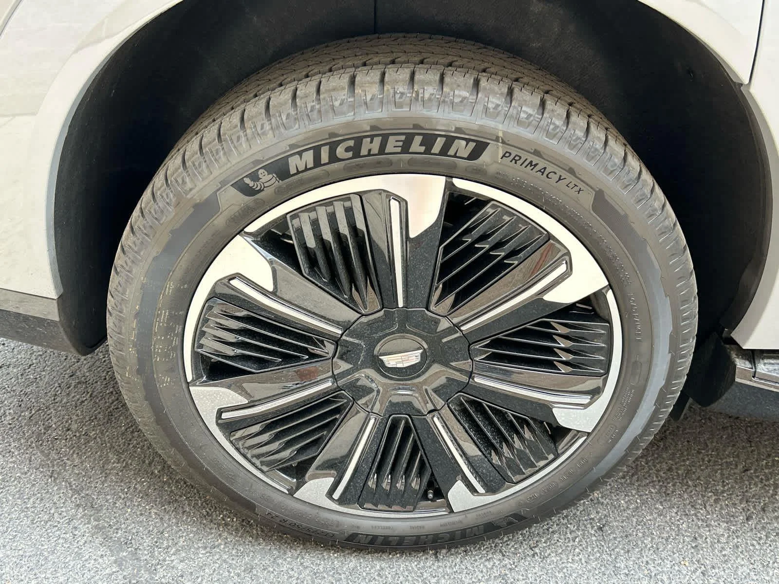 2026 Cadillac Escalade IQ Sport - Photo 19
