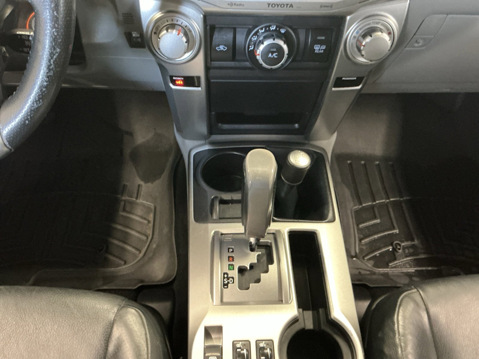 Used 2012 Gray Toyota SR5 image 11