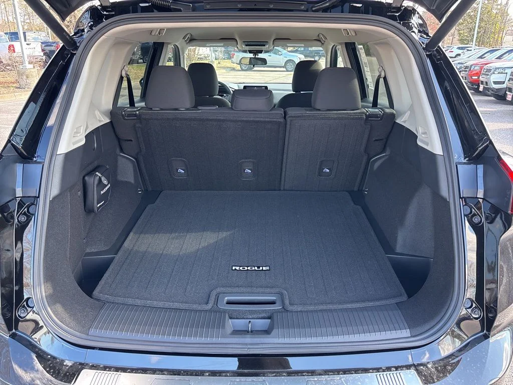 New 2026 Super Black Nissan SV image 15