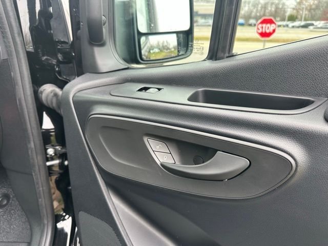 New 2026 Jet Black Mercedes-Benz 4500 image 18