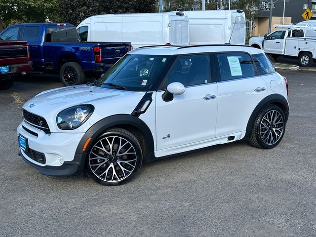 2016 MINI Cooper S Countryman Base