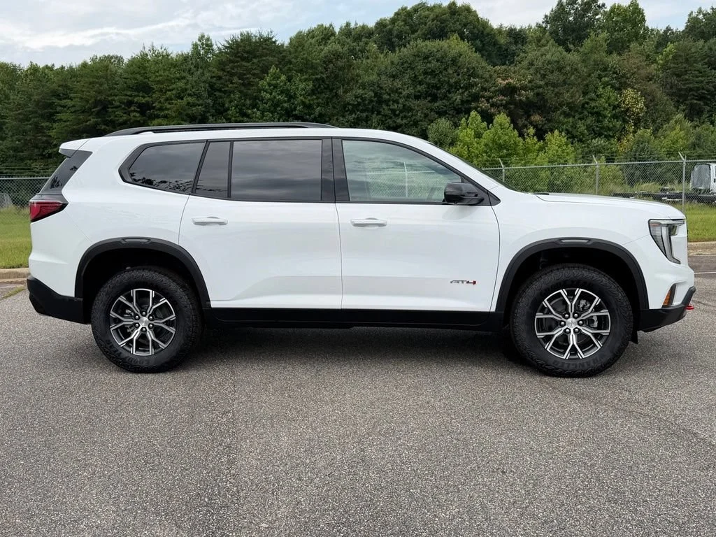 2026 GMC Acadia AT4 - Photo 25