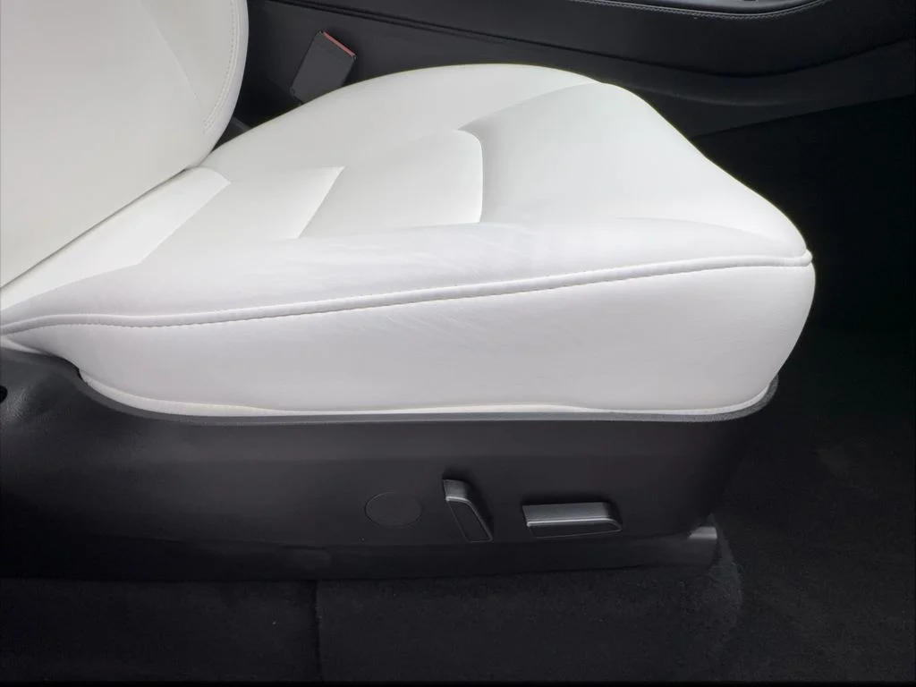Used 2022 Gray Tesla Performance image 32