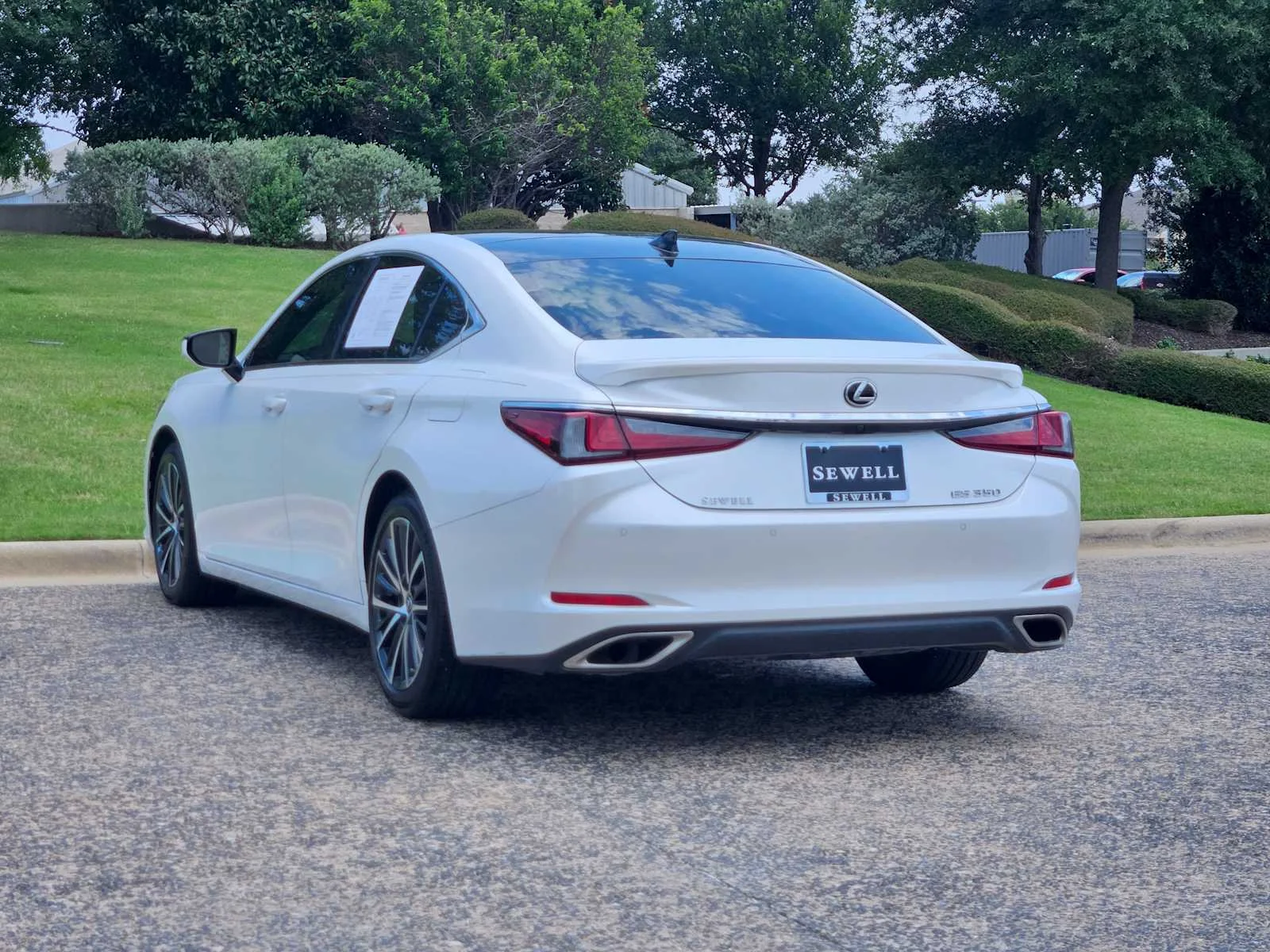 Certified Used 2023 EMINENT WHITE PEARL Lexus  image 3