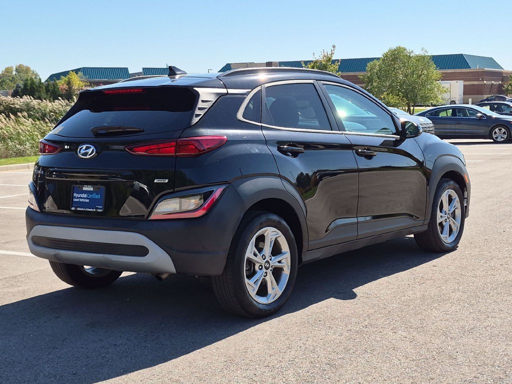 Used 2023 Black Hyundai SEL image 7