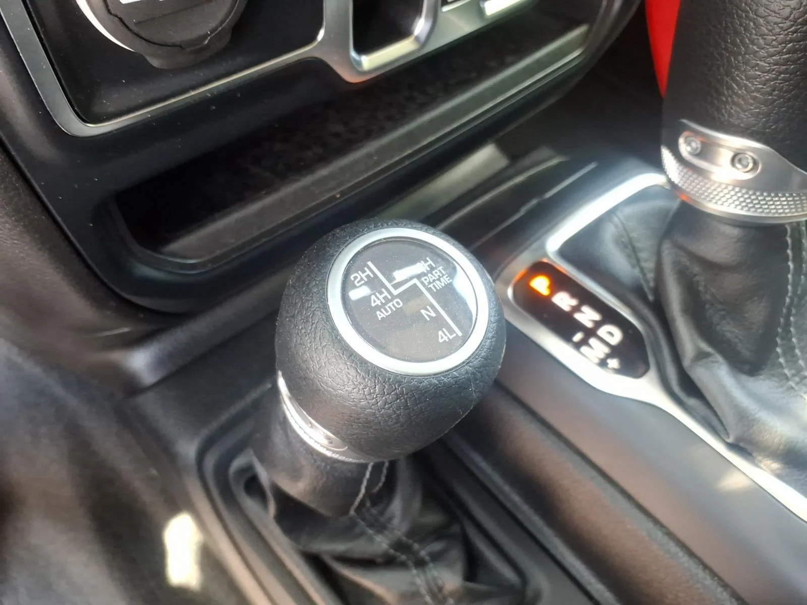 Used 2024 Black Clearcoat Jeep Sport S image 9
