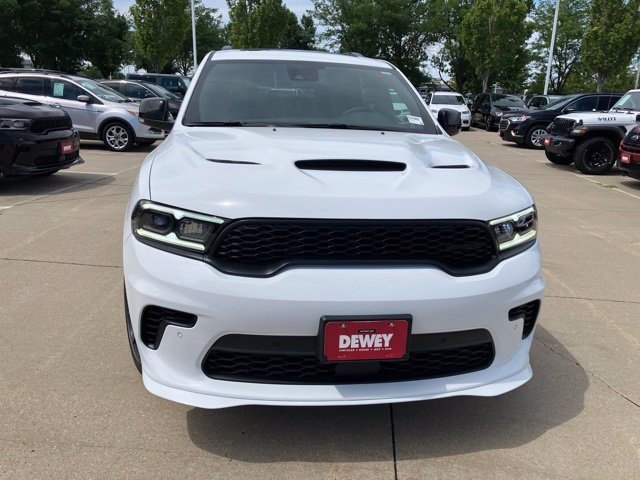 New 2026 White Knuckle Clear-Coat Exterior Paint Dodge GT Premium HEMI V8 image 2