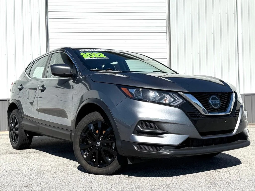 Used 2022 Gray Nissan S image 2
