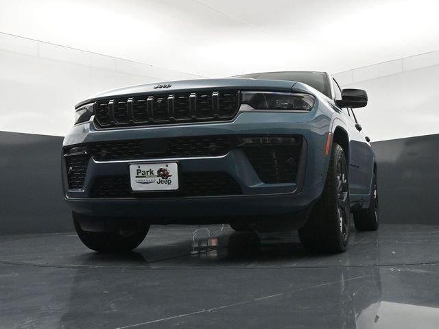 New 2026 Steel Blue Exterior Paint Jeep Summit image 19