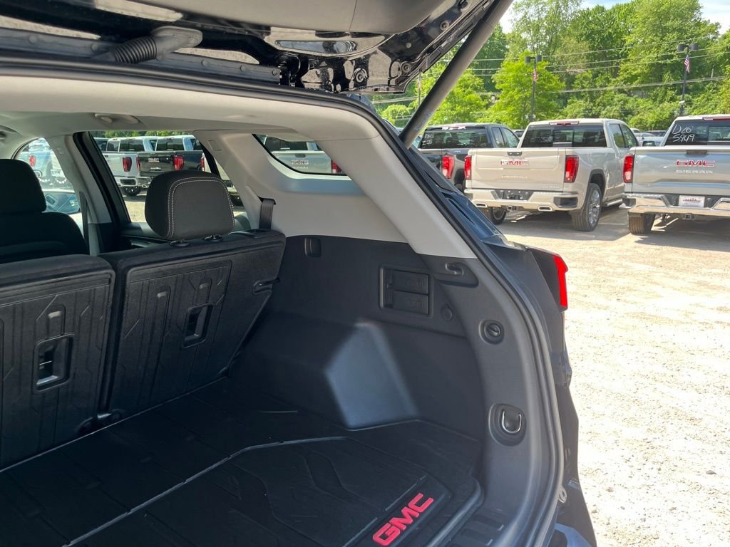 Used 2024 Ebony Twilight Metallic GMC SLE image 14
