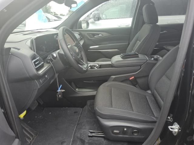 Used 2025 Mosaic Black Metallic Chevrolet LT image 4