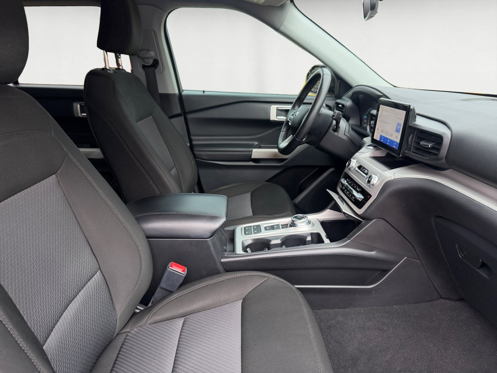 Used 2024 Carbonized Gray Metallic Ford XLT image 15