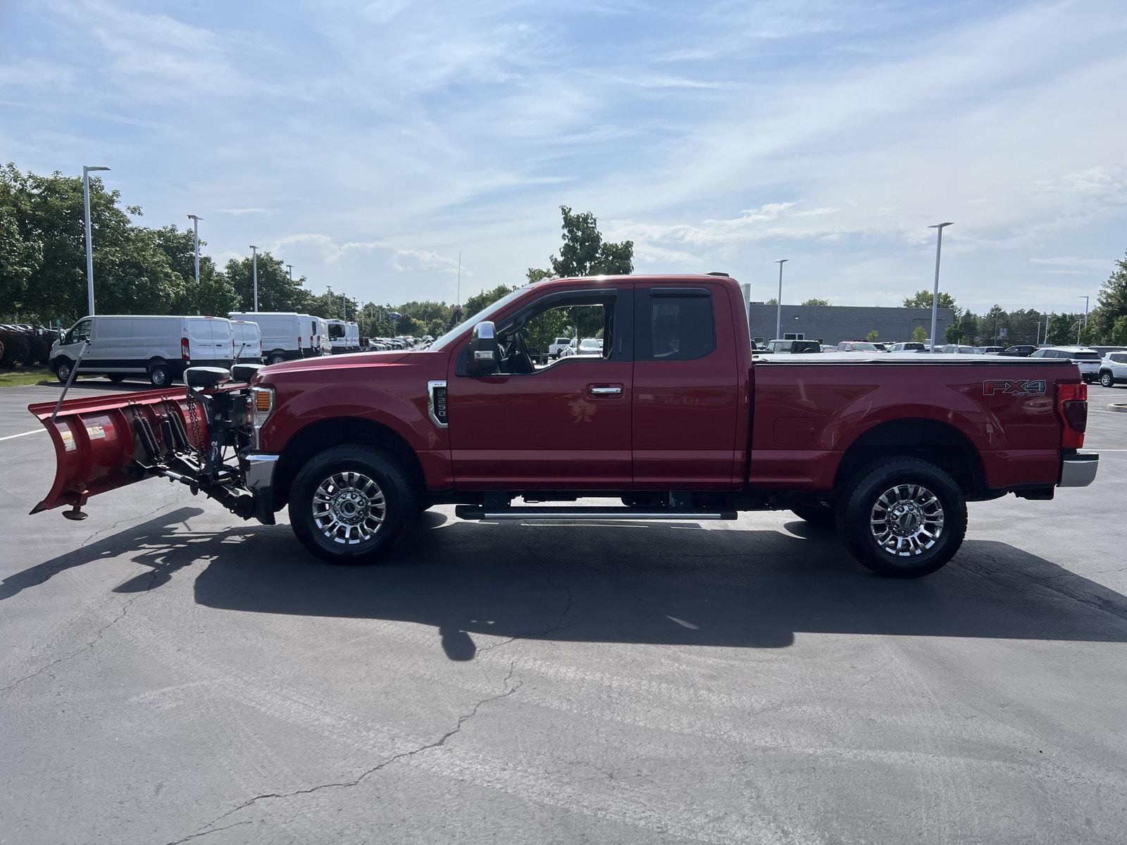 Used 2020 Rapid Red Metallic Tinted Clearcoat Ford XLT image 10
