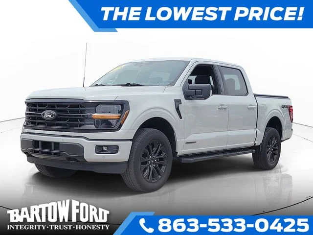 Used 2024 White Ford XLT image 1