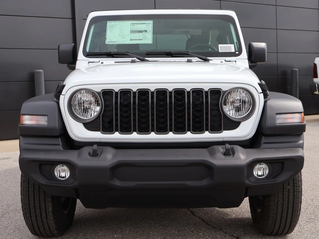 New 2026 Bright White Clear-Coat Exterior Paint Jeep Sport image 7