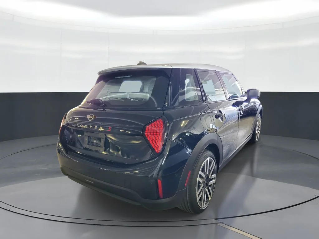 New 2026 Black MINI  image 3