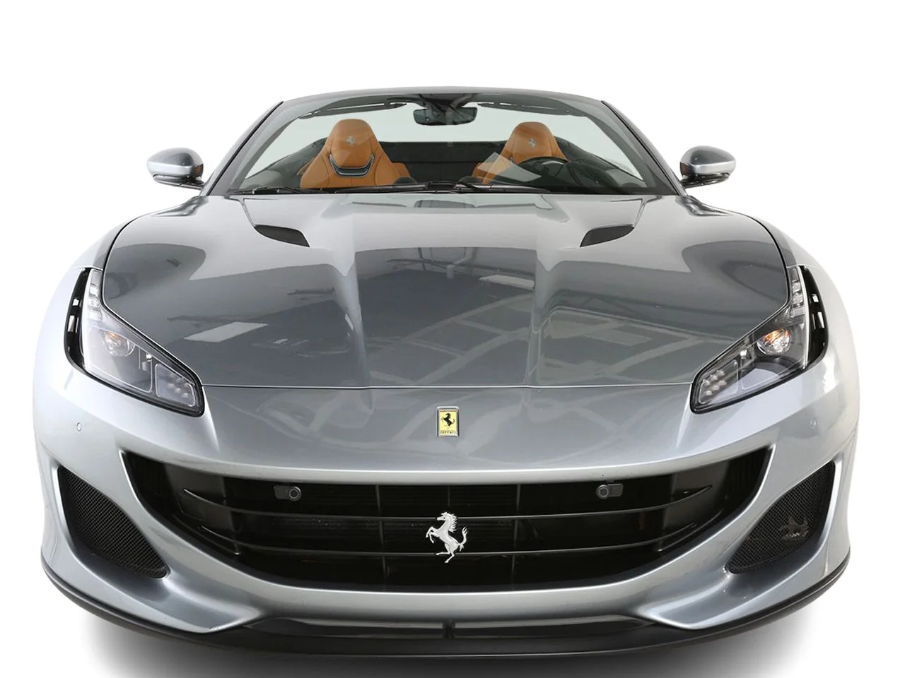 Used 2019 Gray Ferrari Base image 6