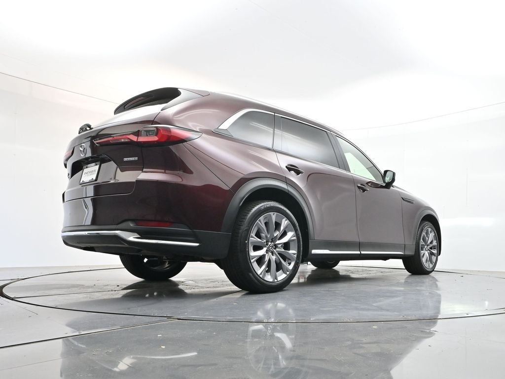 Used 2024 Red Mazda 3.3 Turbo Premium Plus image 39