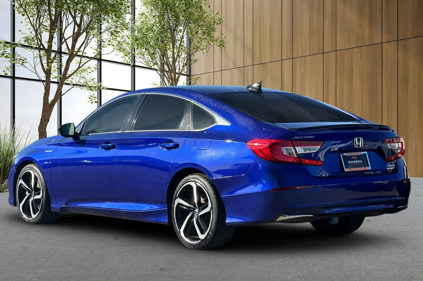 Used 2022  Honda Sport image 6