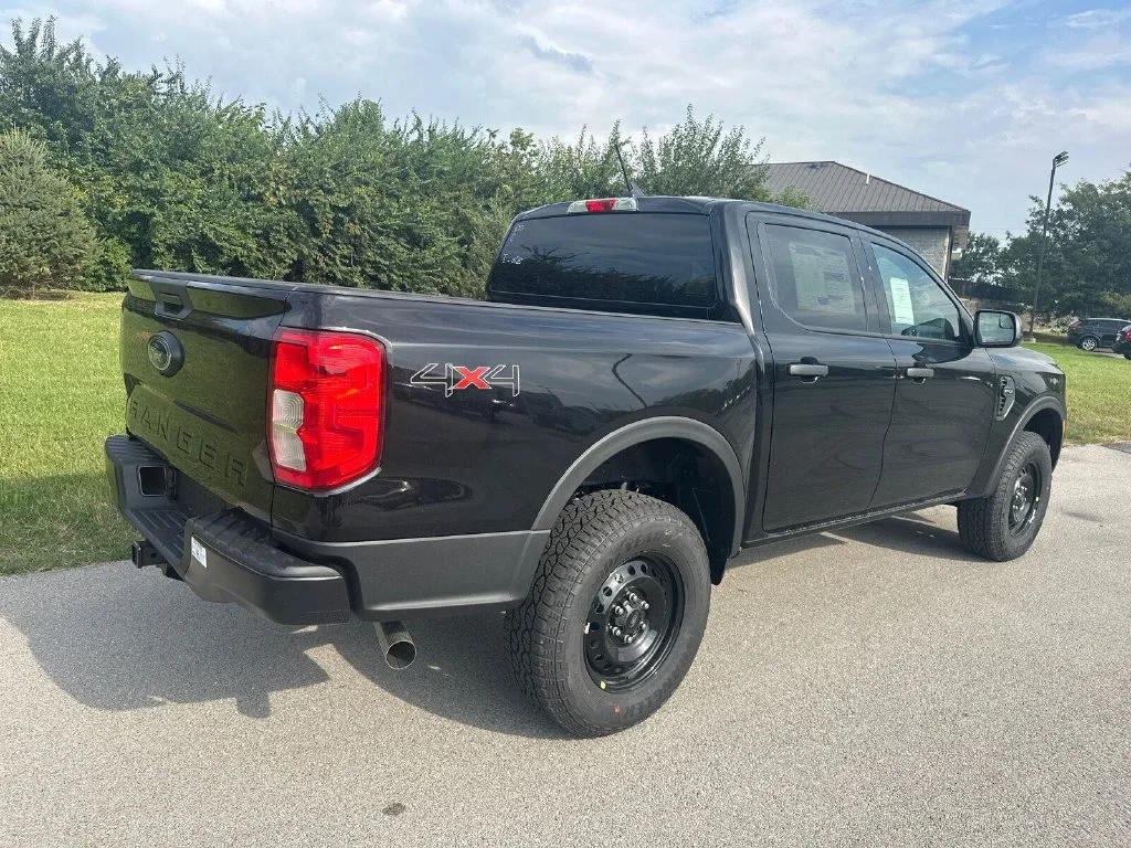New 2026 Black Ford XL image 15