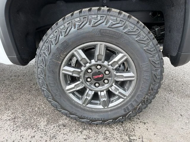2026 GMC Sierra 1500 AT4X - Photo 26