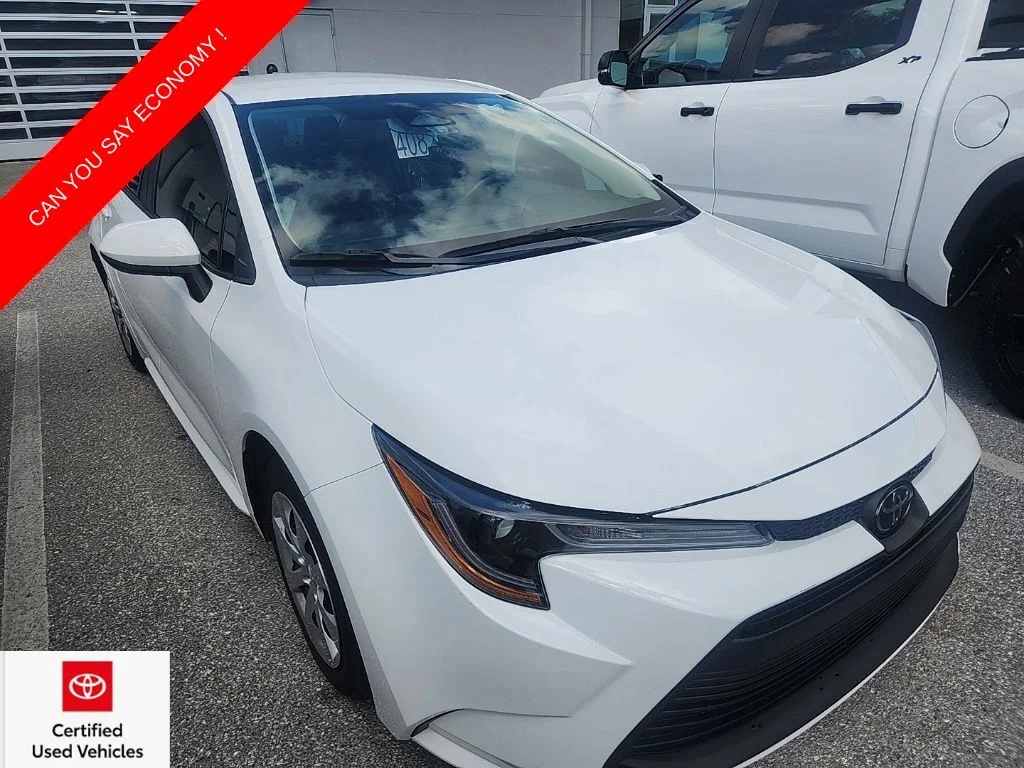 2025 Toyota Corolla LE