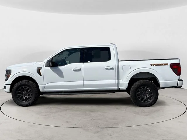Used 2025 White Ford Tremor image 8
