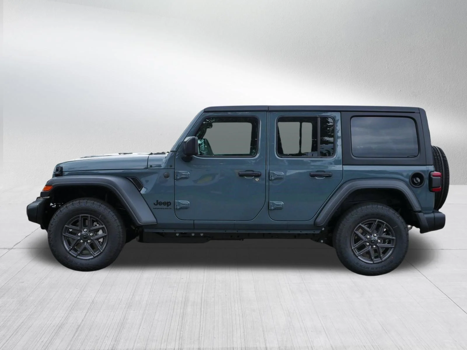 New 2026 Anvil Clear-Coat Exterior Paint Jeep Sport S image 4