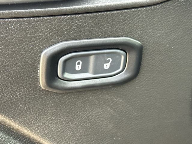 Used 2024 Black Jeep Rubicon image 19