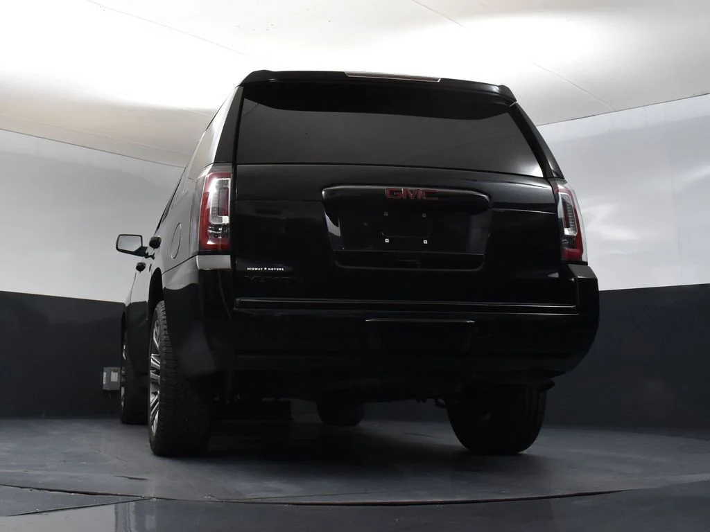 Used 2019 Black GMC Denali image 35
