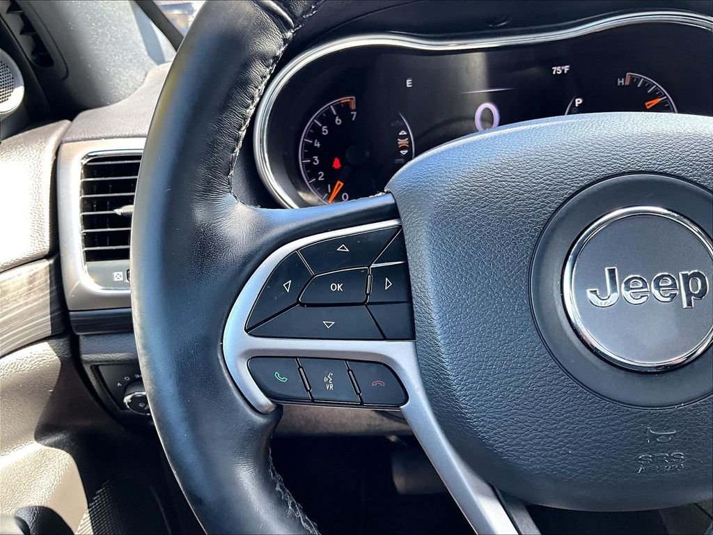 Used 2021 Silver Jeep Laredo X image 23