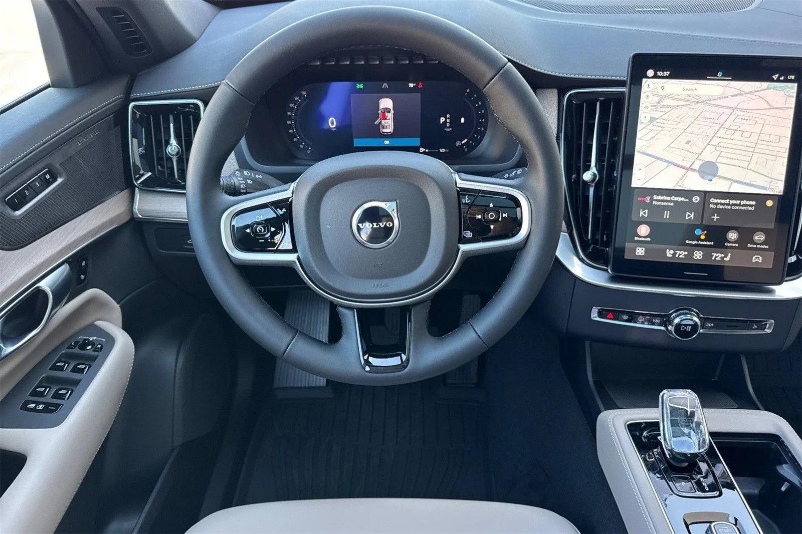 2026 Volvo XC90 Plus - Photo 15